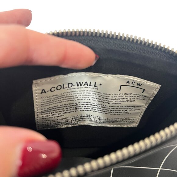 $695 A Cold Wall Black Structured Leather Curved Square Small Crossbody Bag - Picture 12 of 14